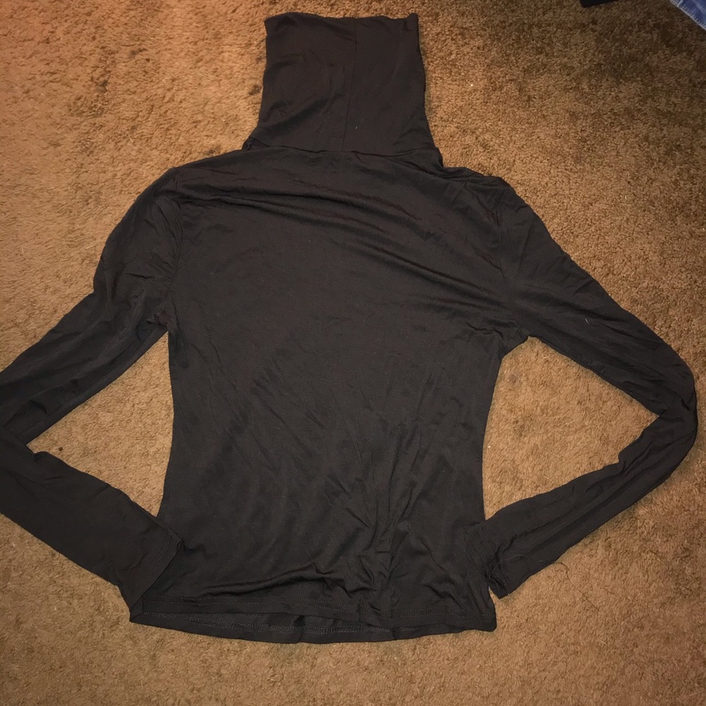 Black TurtleNeck